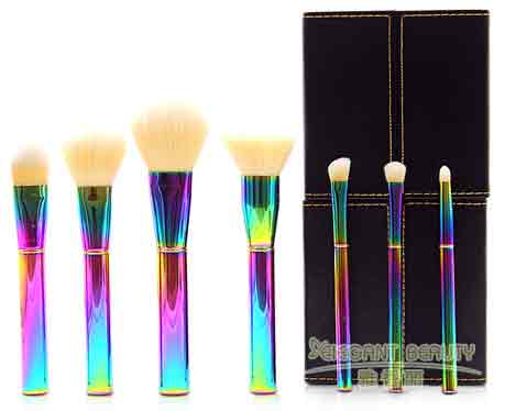 化妝刷工具的蜜粉刷清洗怎么清洗？